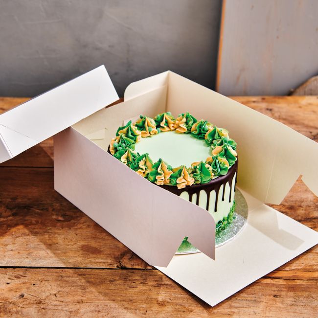 FunCakes Cake Box Gooseneck White 36x36x8 cm pk/25 Wholesaler