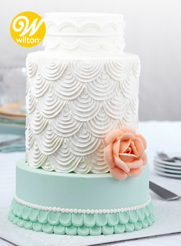 Go big with the wedding cake trends of 2024!
